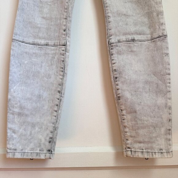 Guess Women's Low Rise Whitewash Moto Jeans Gray Sz 28 - Picture 5 of 12